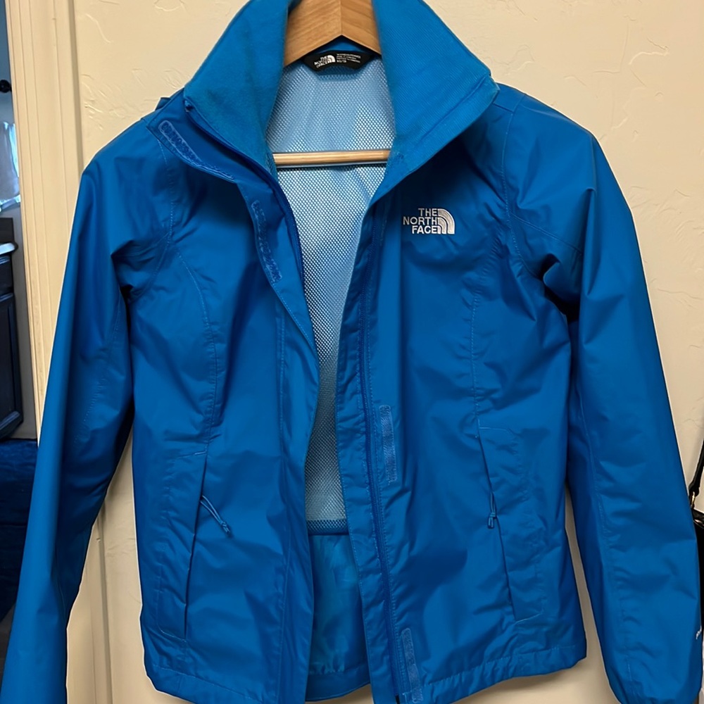 North Face XS women’s waterproof jacket